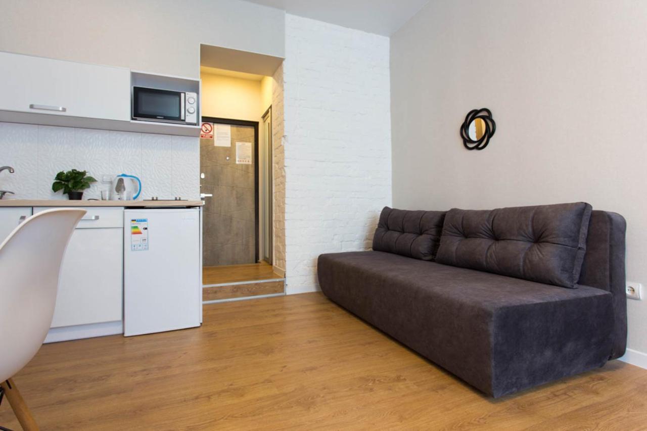 Modern Studio, Metro Yaroslava Mudroho And Universytet - Chernyshevska Str 95-2 Харков Екстериор снимка